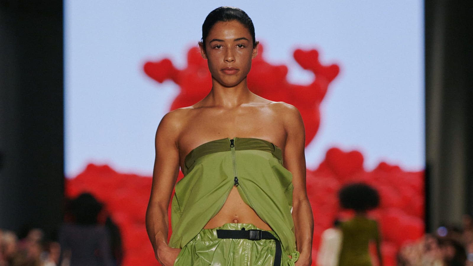Look 19