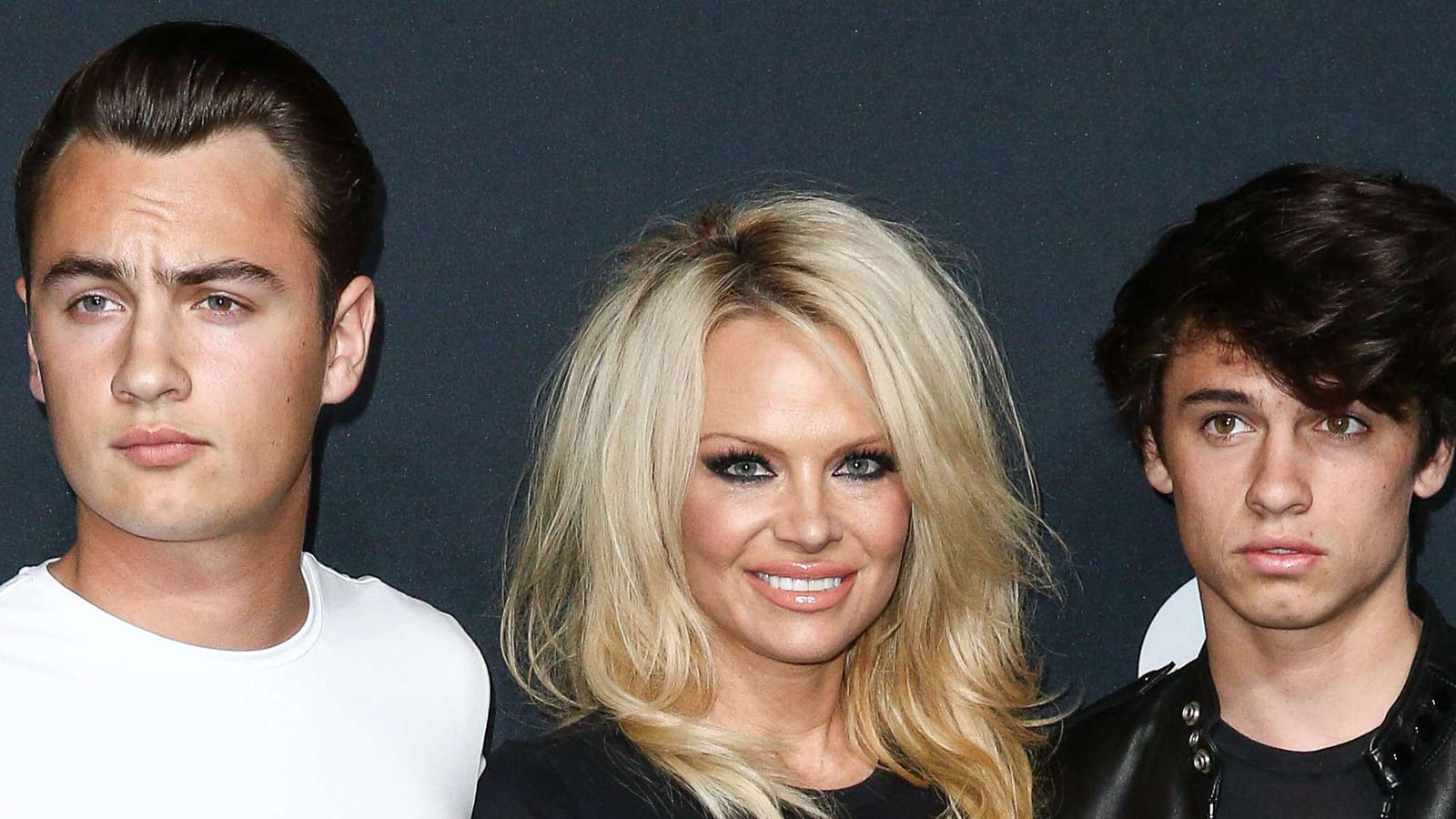 Pamela Anderson avec ses enfants