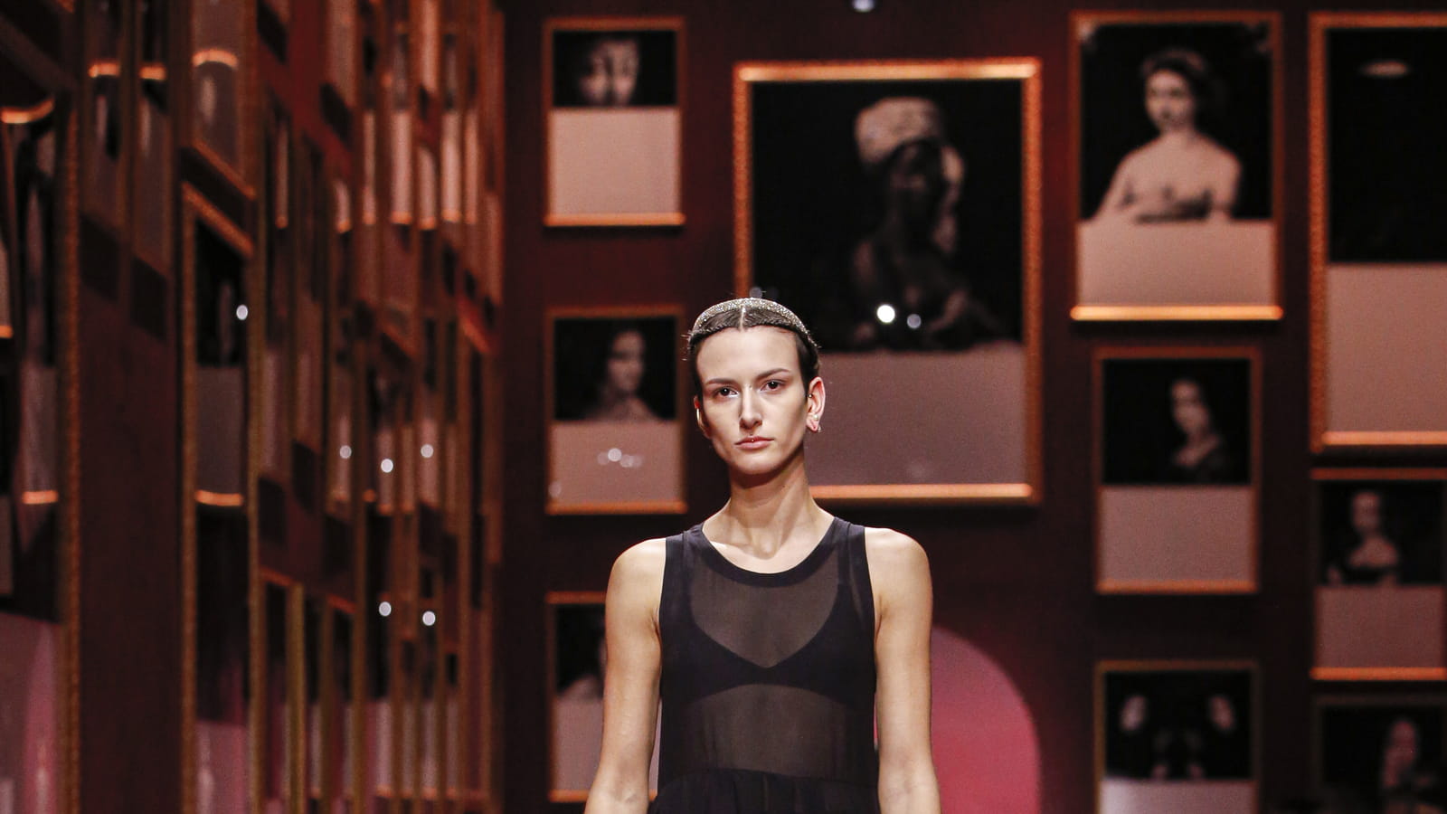 Look 35