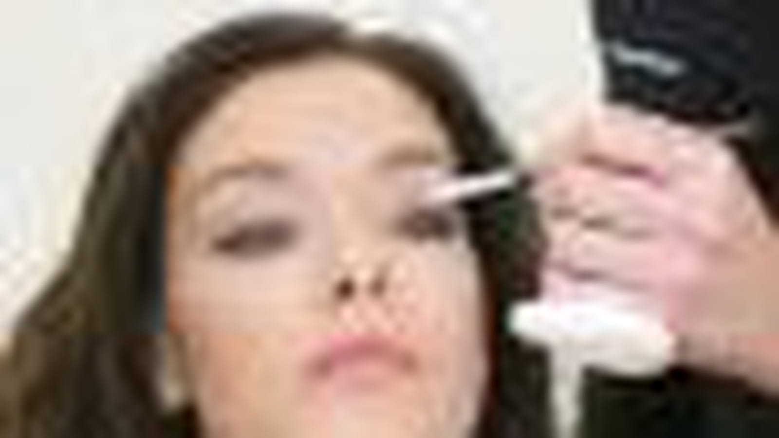 Se faire un maquillage glamour