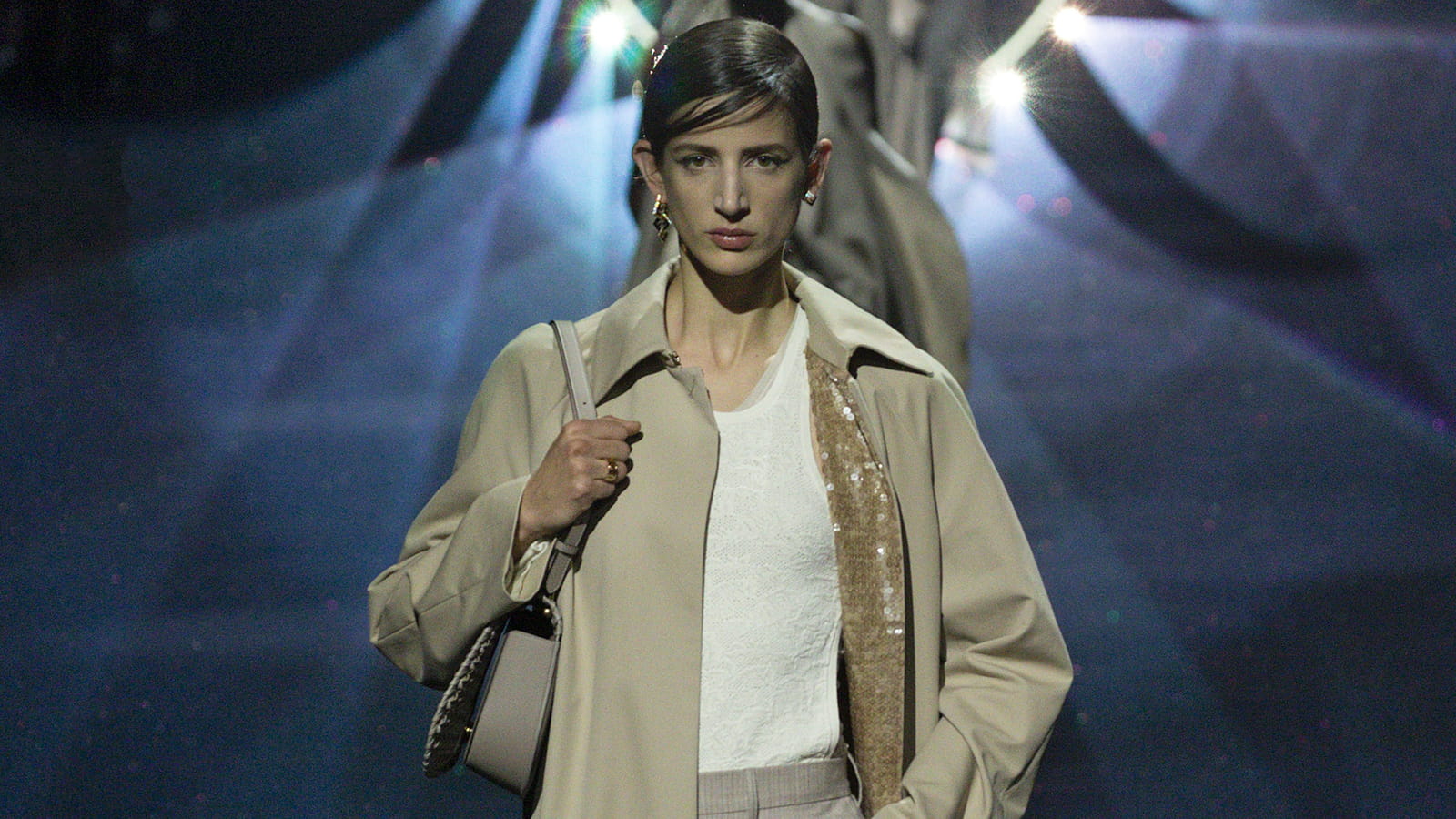 Look 25