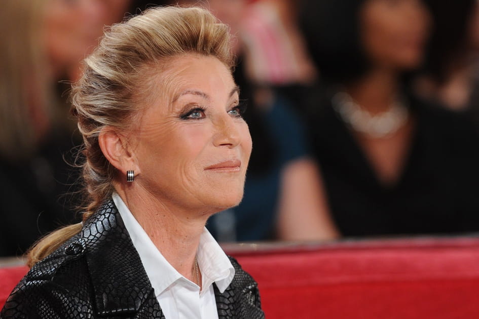 Sheila, fantastique avec sa tresse fran&ccedil;aise