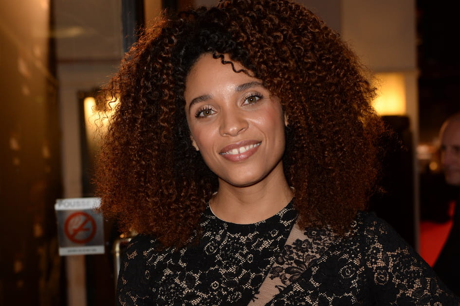 La coupe afro de Stefi Celma