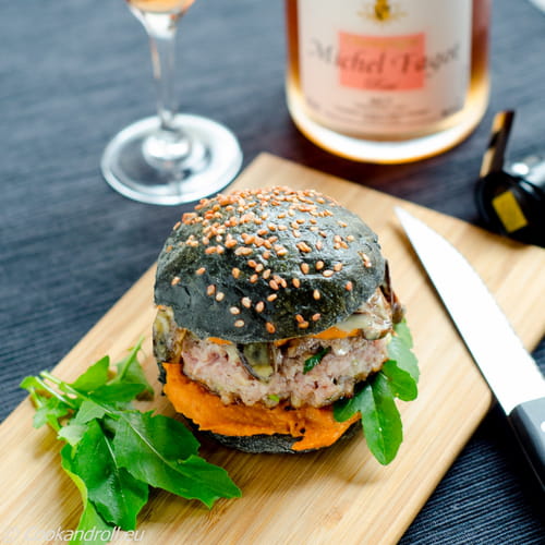 Black burger au curry et patate douce