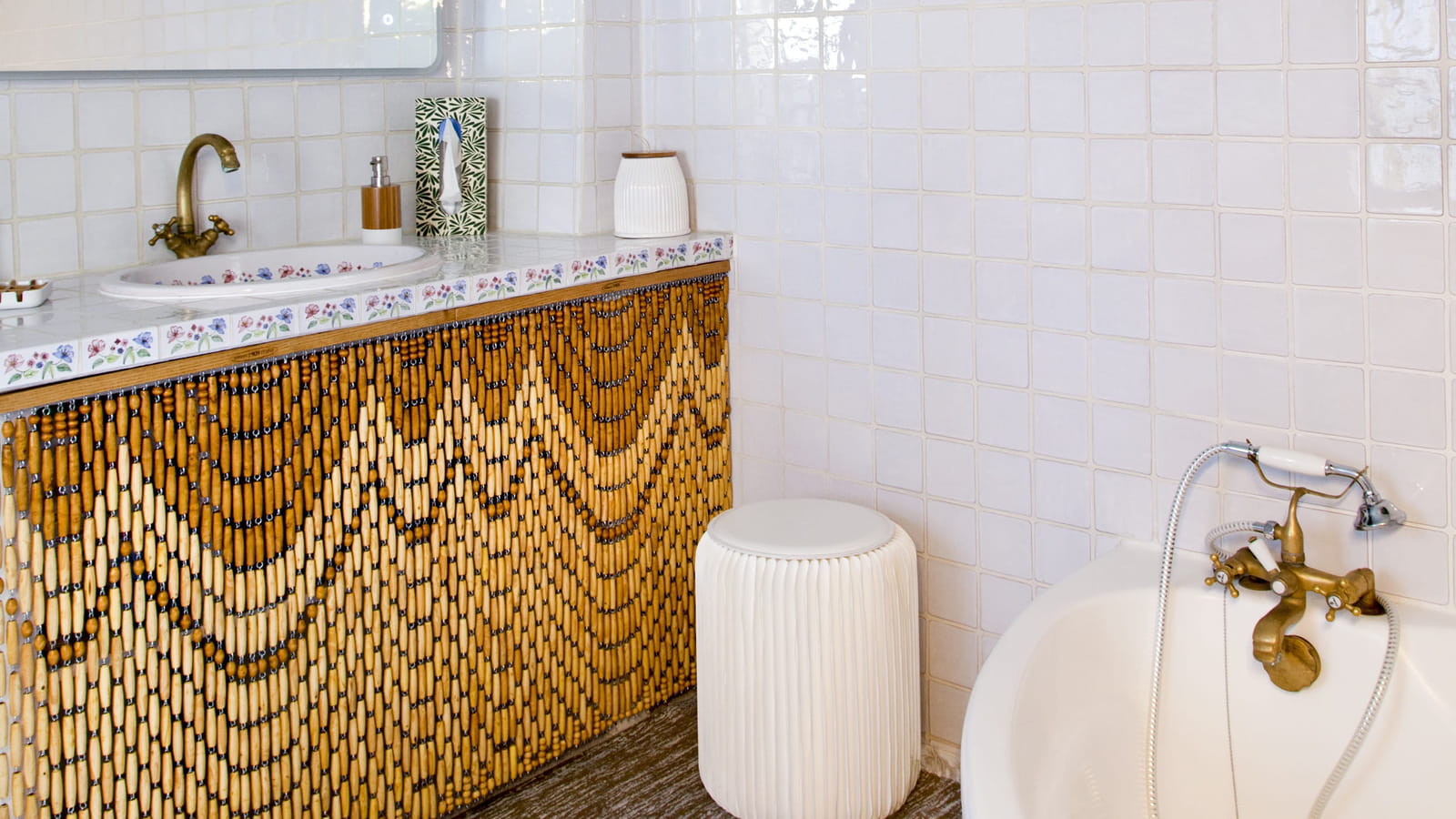 Salle de bains rétro chic