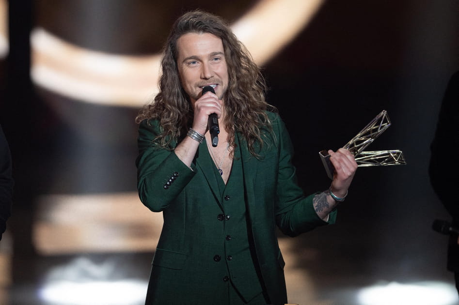 La moustache &eacute;l&eacute;gante de Julien Dor&eacute;