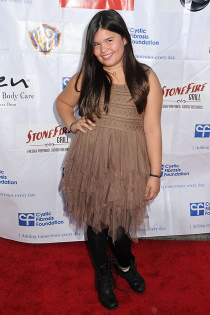 Madison De La Garza à la Wisteria Lane Block Party en 2012