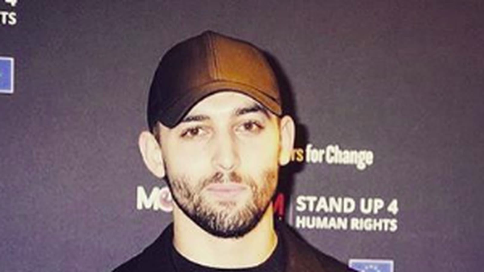 Cet acteur de 27 ans a été propulsé grâce à la série de Recca Zlotowski "Les Sauvages"