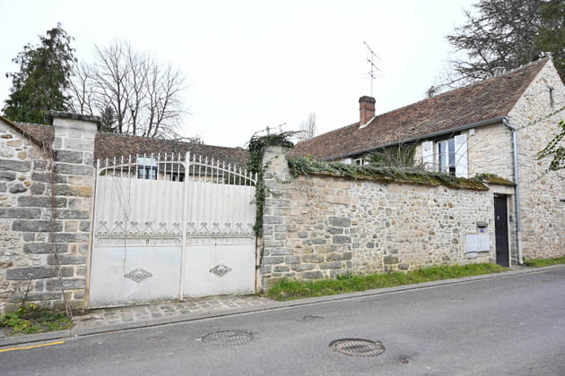 Pierre Palmade faisait la fête et pratiquait le chemsex dans sa maison de Cély-en-Bière, achetée en 2017