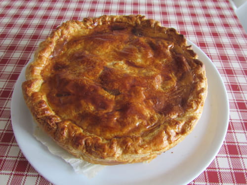 Tourte au confit de canard et pommes de terre