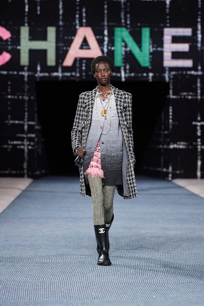 Look 31&nbsp;du d&eacute;fil&eacute; Chanel