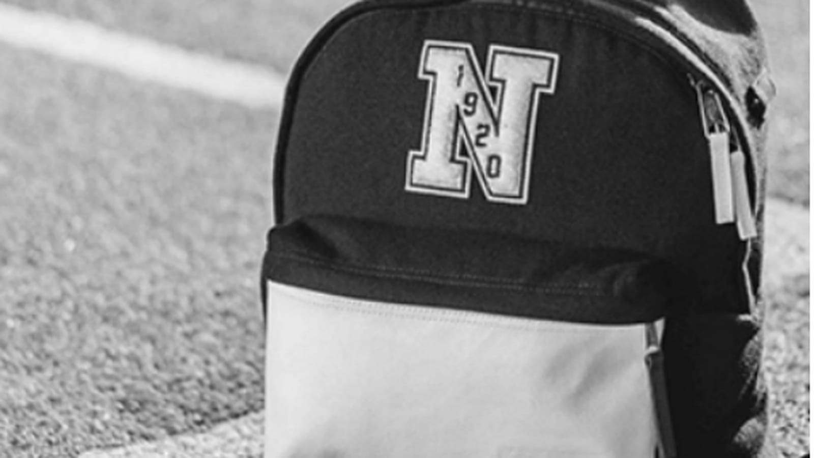 Eastpak X New Era 