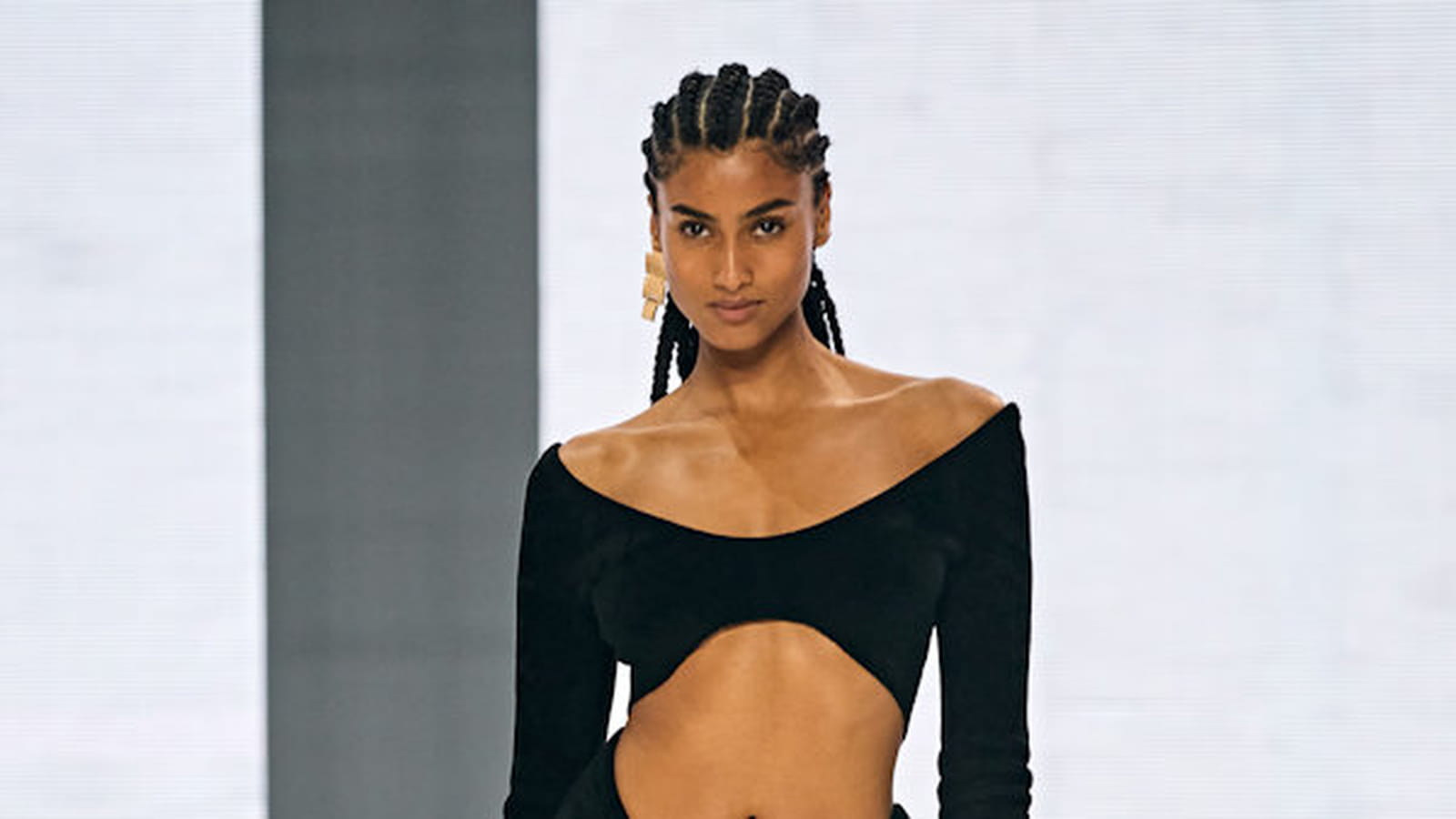 Look 1