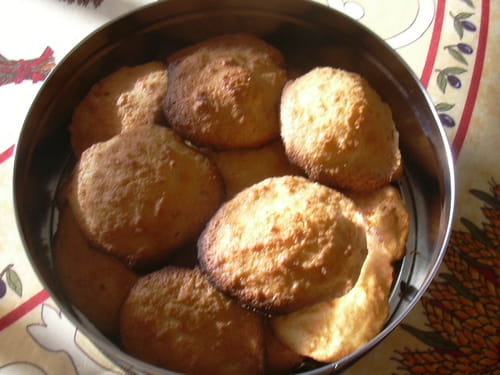 Biscuits à la noix de coco et rhum : la recette facile