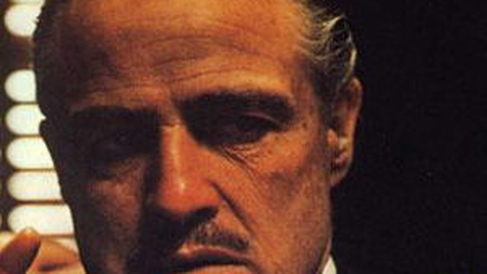 Marlon Brando, avec moustache