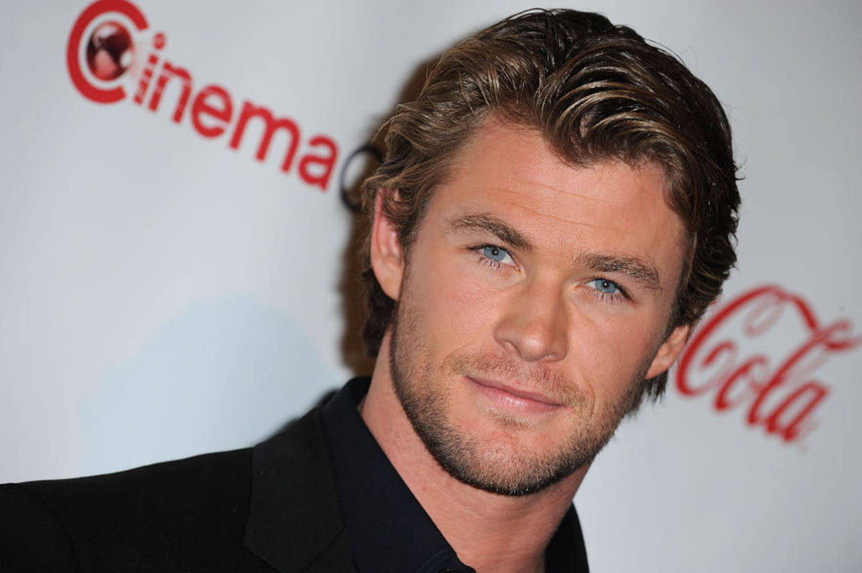 Chris Hemsworth Coupe De Cheveux Le blond foncé de Chris Hemsworth
