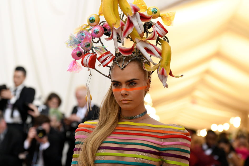 Flop&nbsp;: Cara Delevingne et son maquillage fluo