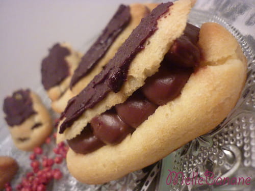 Eclairs au chocolat et aux baies roses