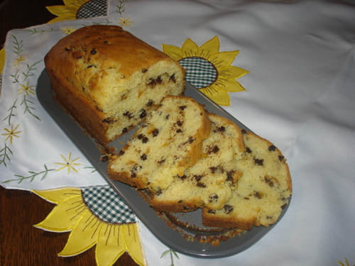 Cake aux pépites de chocolat et écorces d'orange