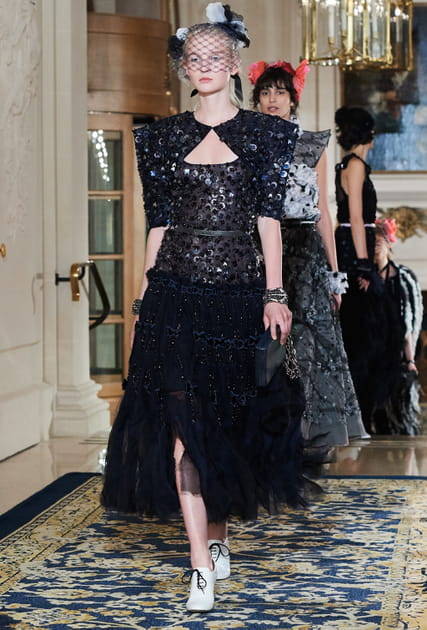 Chanel M&eacute;tiers d'art - Silhouette 70