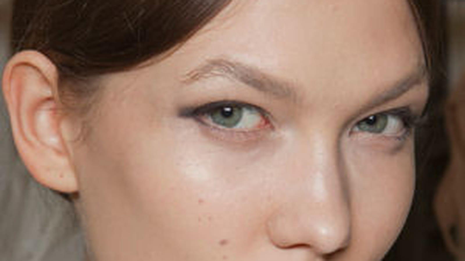 Le liner, oeil de biche