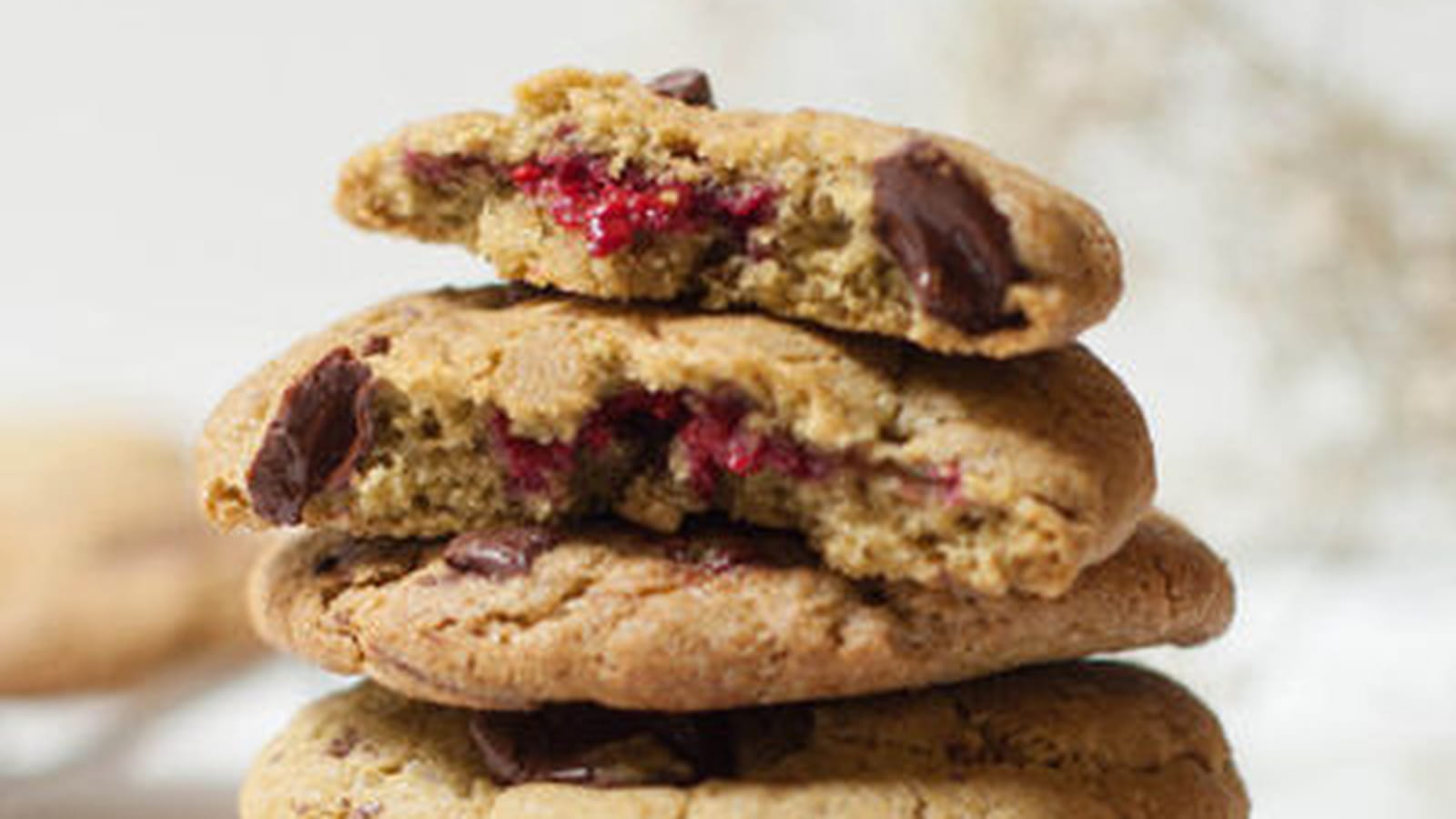 Cookies matcha chocolat framboises