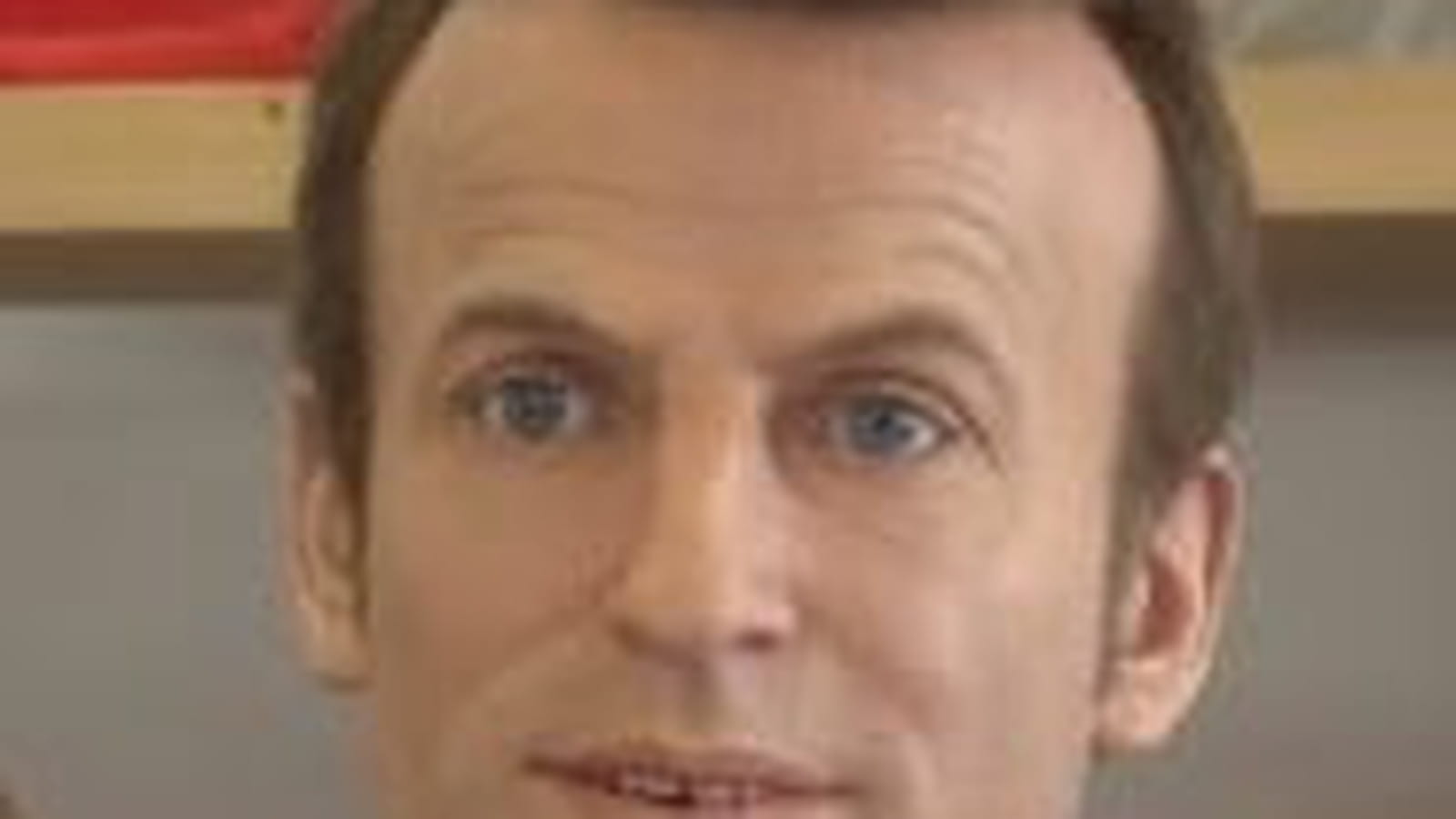  Emmanuel Macron