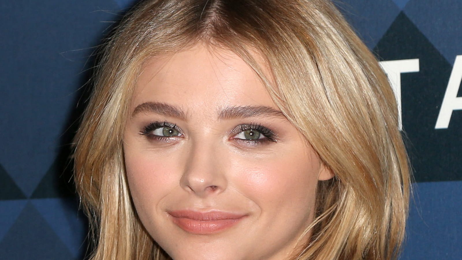 Chloë Grace Moretz, cheveux longs