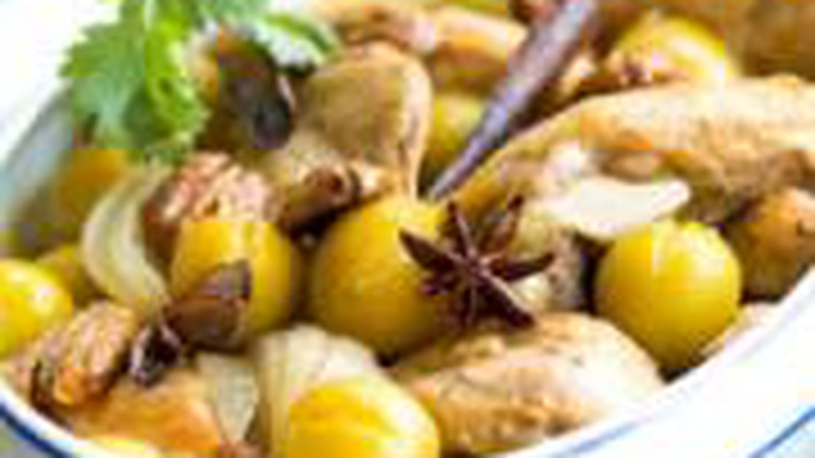 Tajine poulet, mirabelles, noix de pécan
