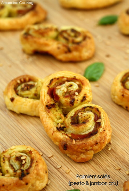 Palmiers apéritifs au pesto de basilic et jambon cru