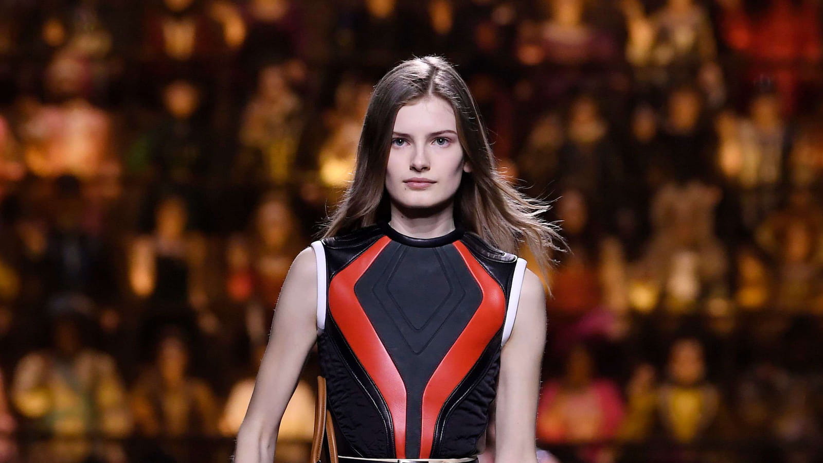 Look 8