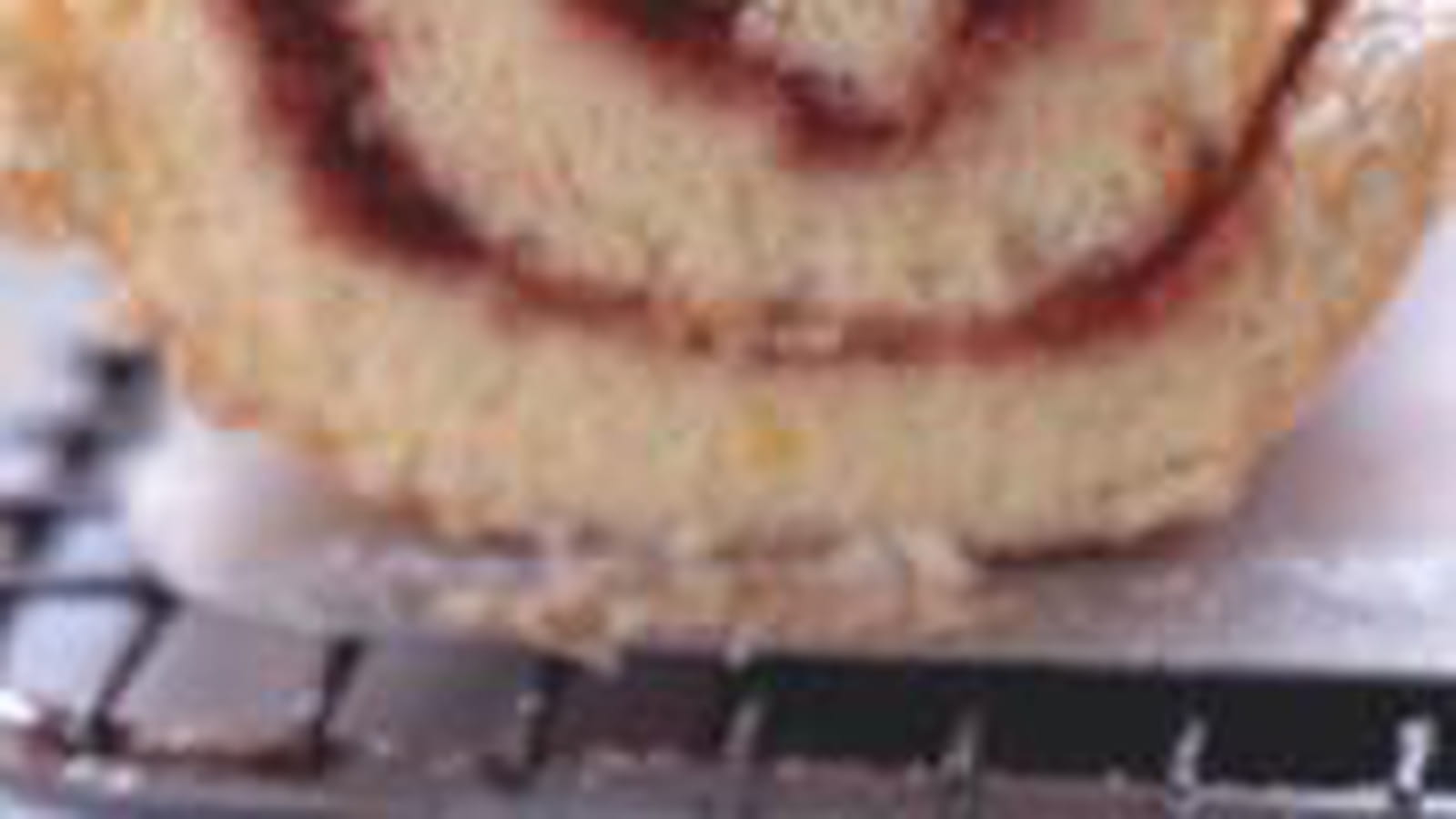 Biscuit roulé à la confiture