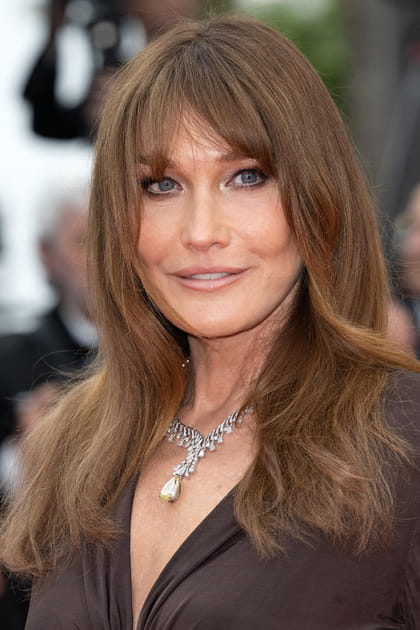 Frange de star&nbsp;: Carla Bruni avec frange