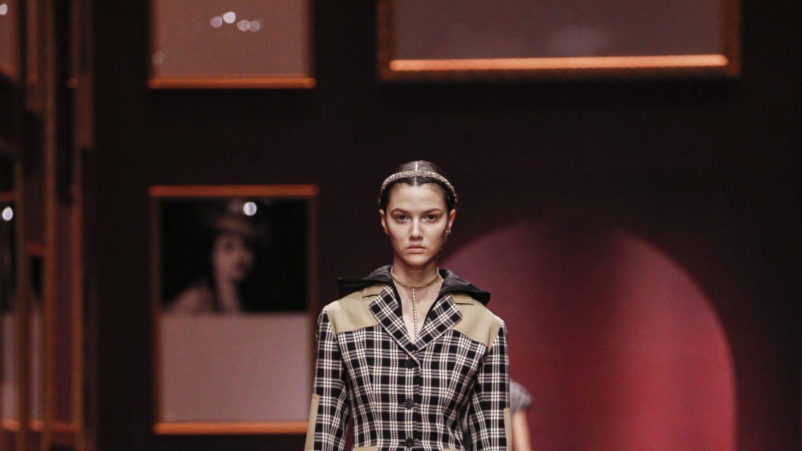 Look 38