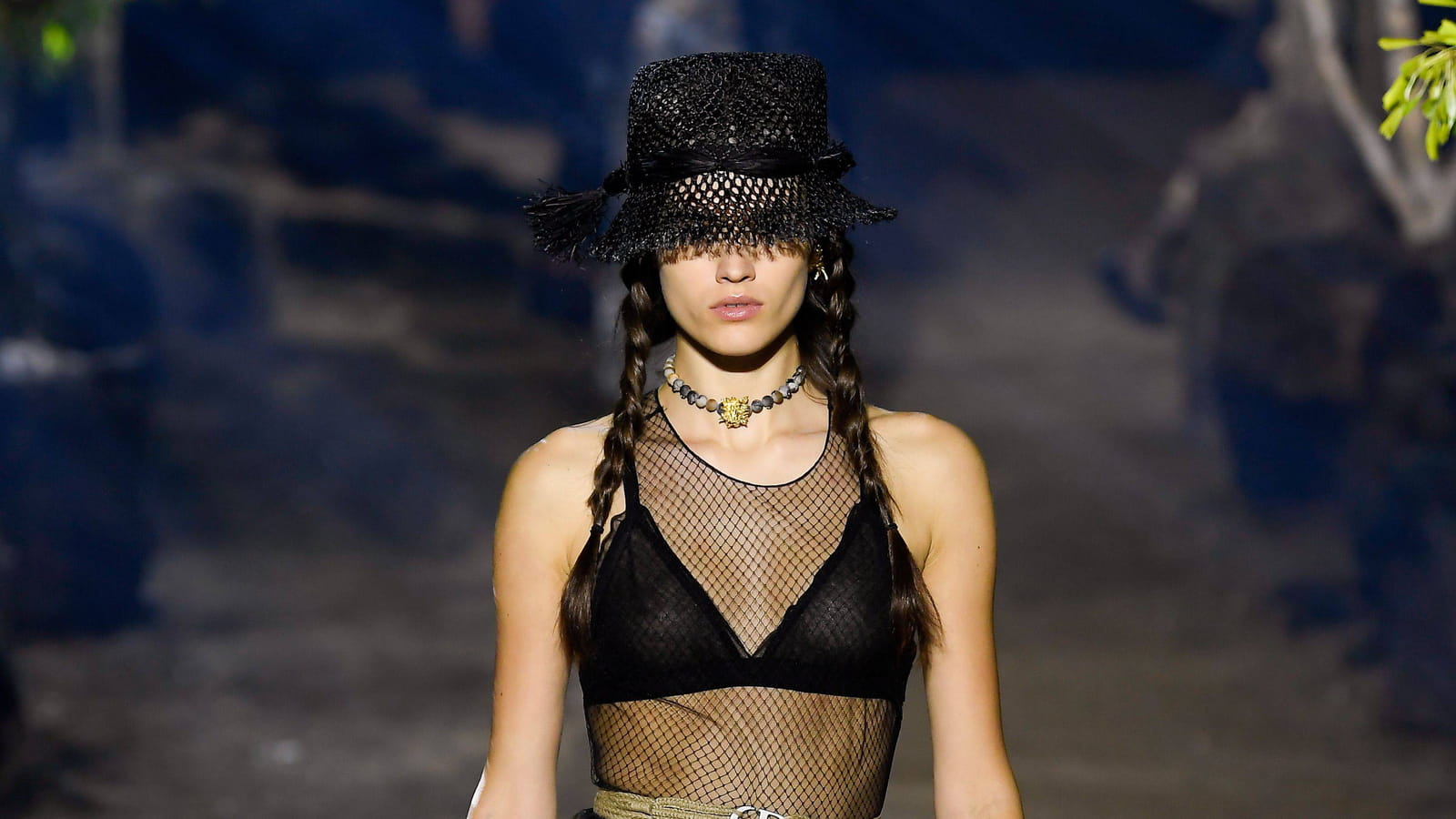 Look 56