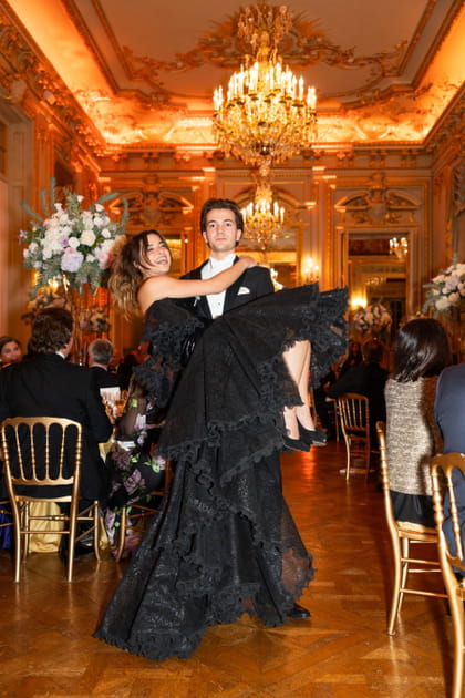 Comtesse Alienor Loppin de Montmort, dans les bras de son cavalier Comte Rodolphe de Hemricourt de Grunne