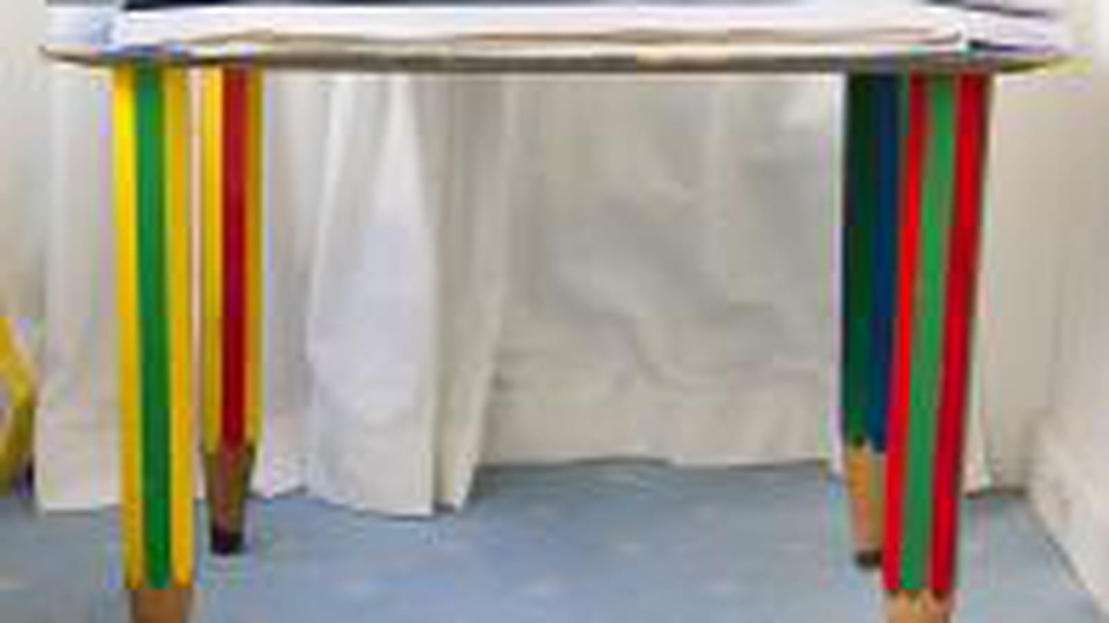 Bureau d'enfant