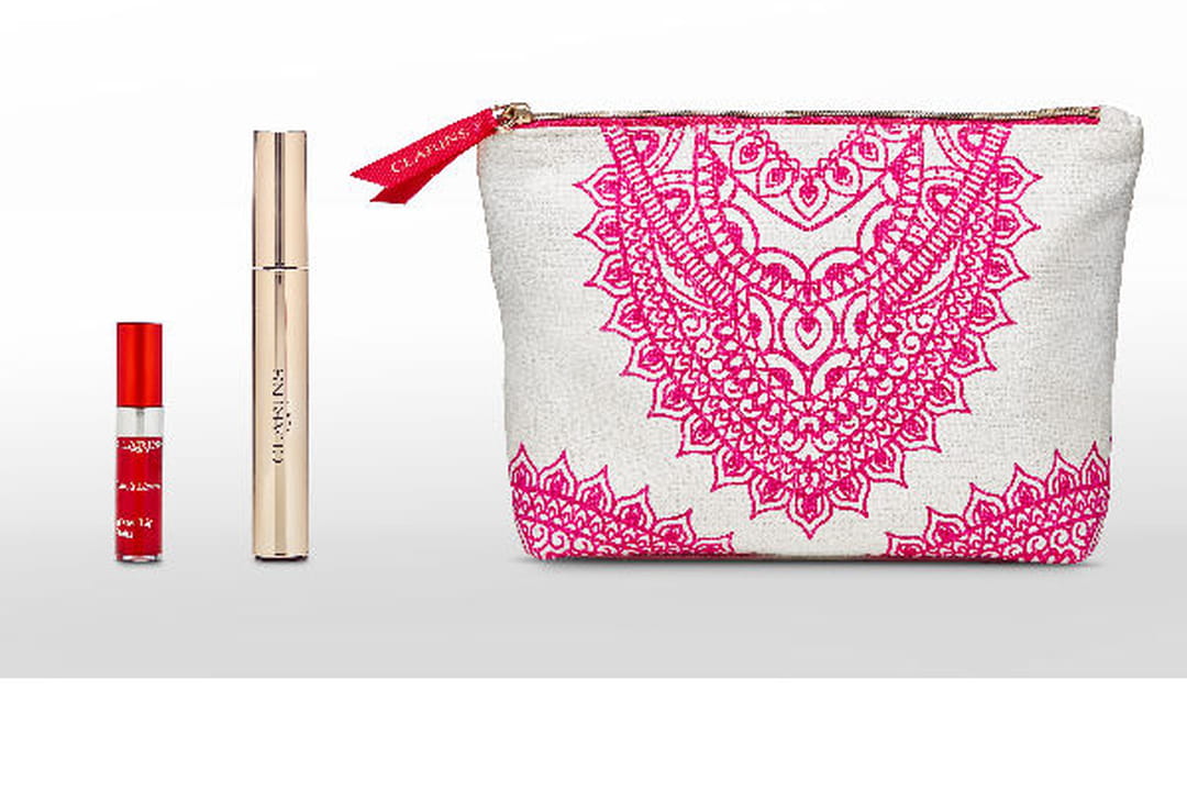 La trousse de maquillage Fanny Maurer Clarins