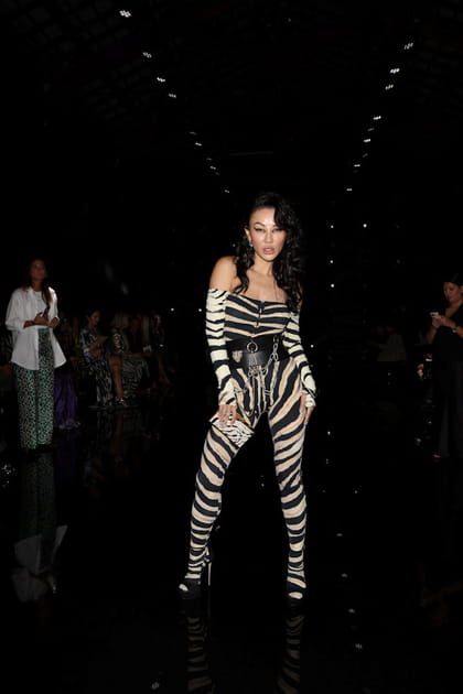 Jessica Wang au d&eacute;fil&eacute; Roberto Cavalli