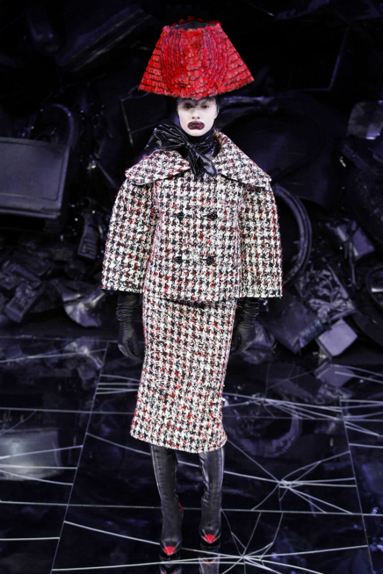 Défilé Alexander McQueen "The horn of plenty" automne-hiver 2009-2010