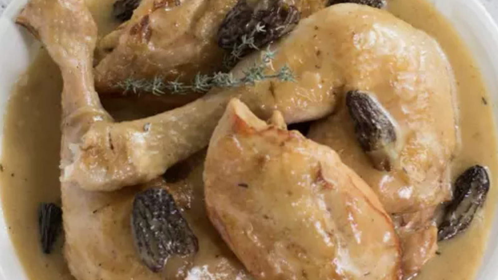Blanquette de dinde fermière d’Auvergne aux morilles