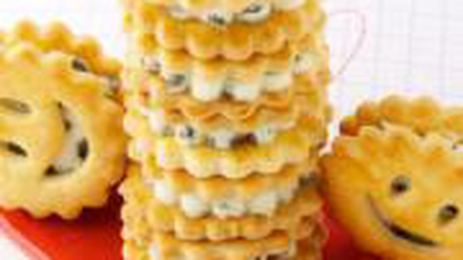 Biscuits fourrés au roquefort