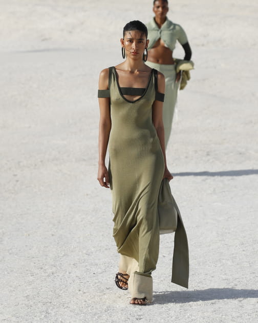 Look 30&nbsp;du d&eacute;fil&eacute; Jacquemus