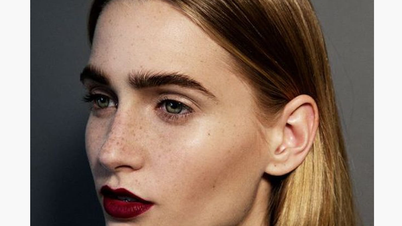 Vampy lips