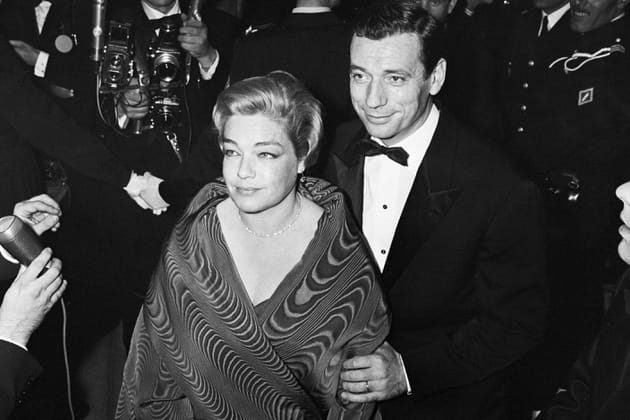 Simone Signoret et Yves Montant sur le tapis rouge
