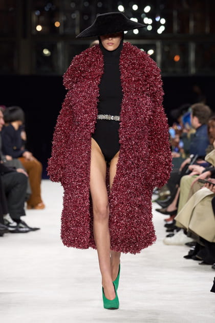 Look 30&nbsp;du d&eacute;fil&eacute; Balmain