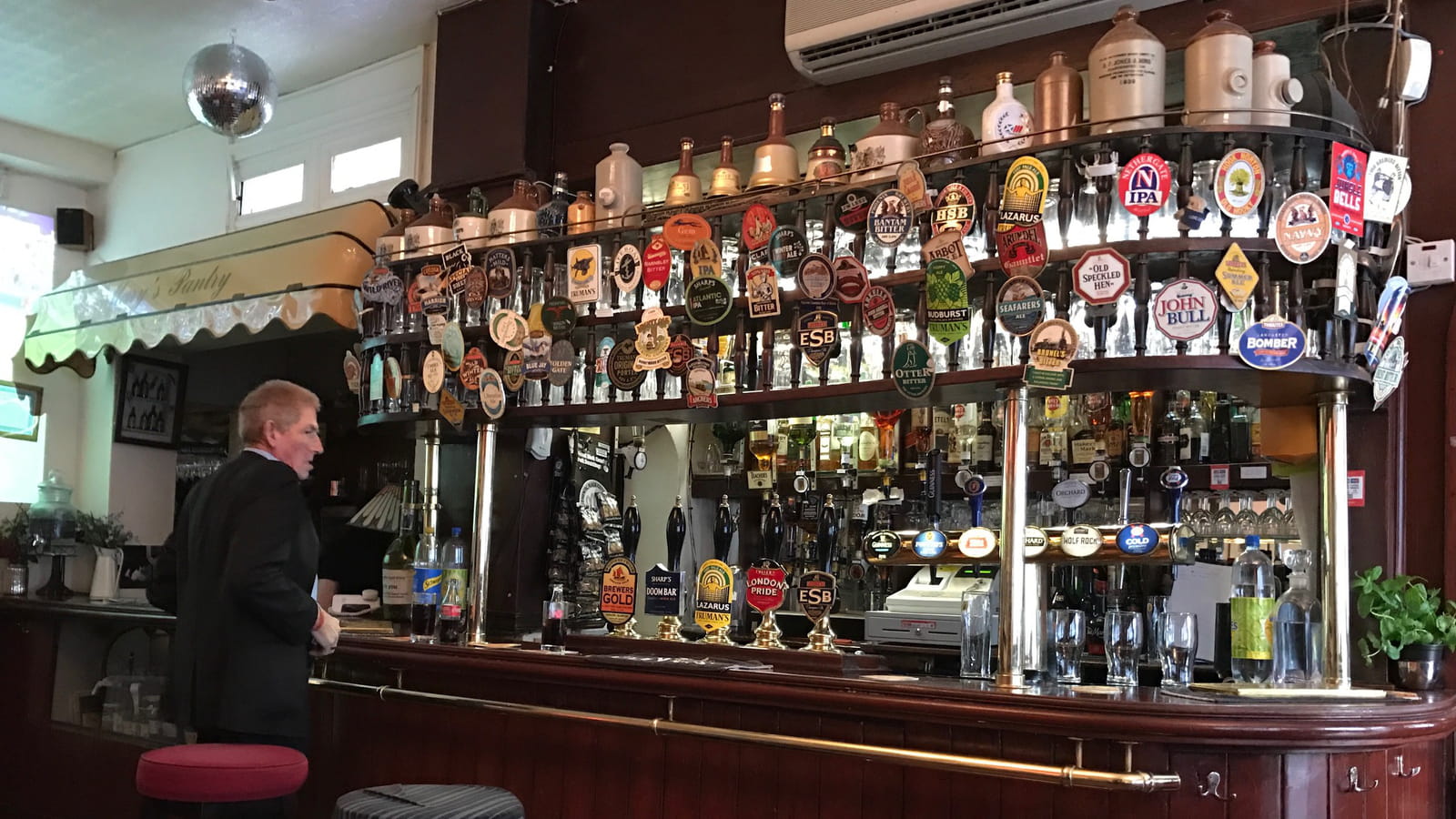 Pub 