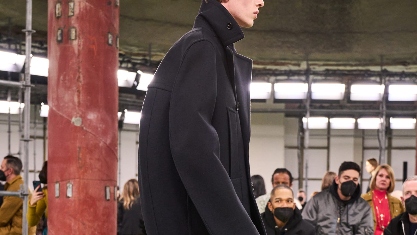 Look 14