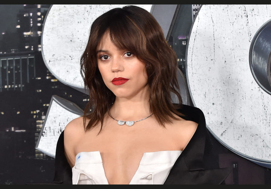 Jenna Ortega, exceptionnelle avec sa bouche matte