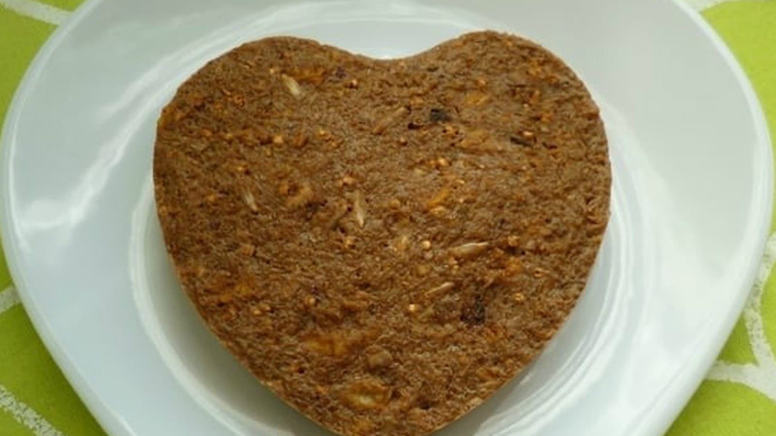 Gâteau cru vegan au muesli riz-millet